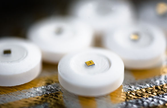 Proteus Digital Health ingestible sensor on a single tablet